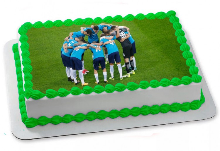 Торт футбольная форма фото