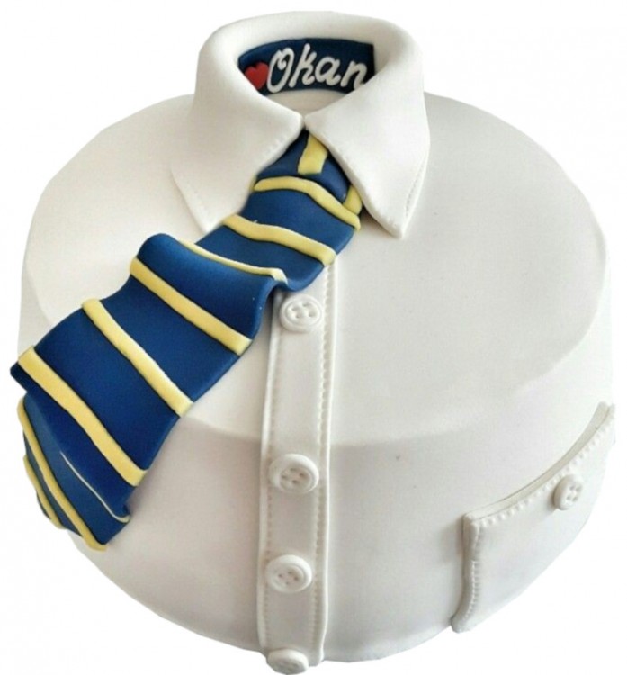 Торт рубашка с галстуком из мастики